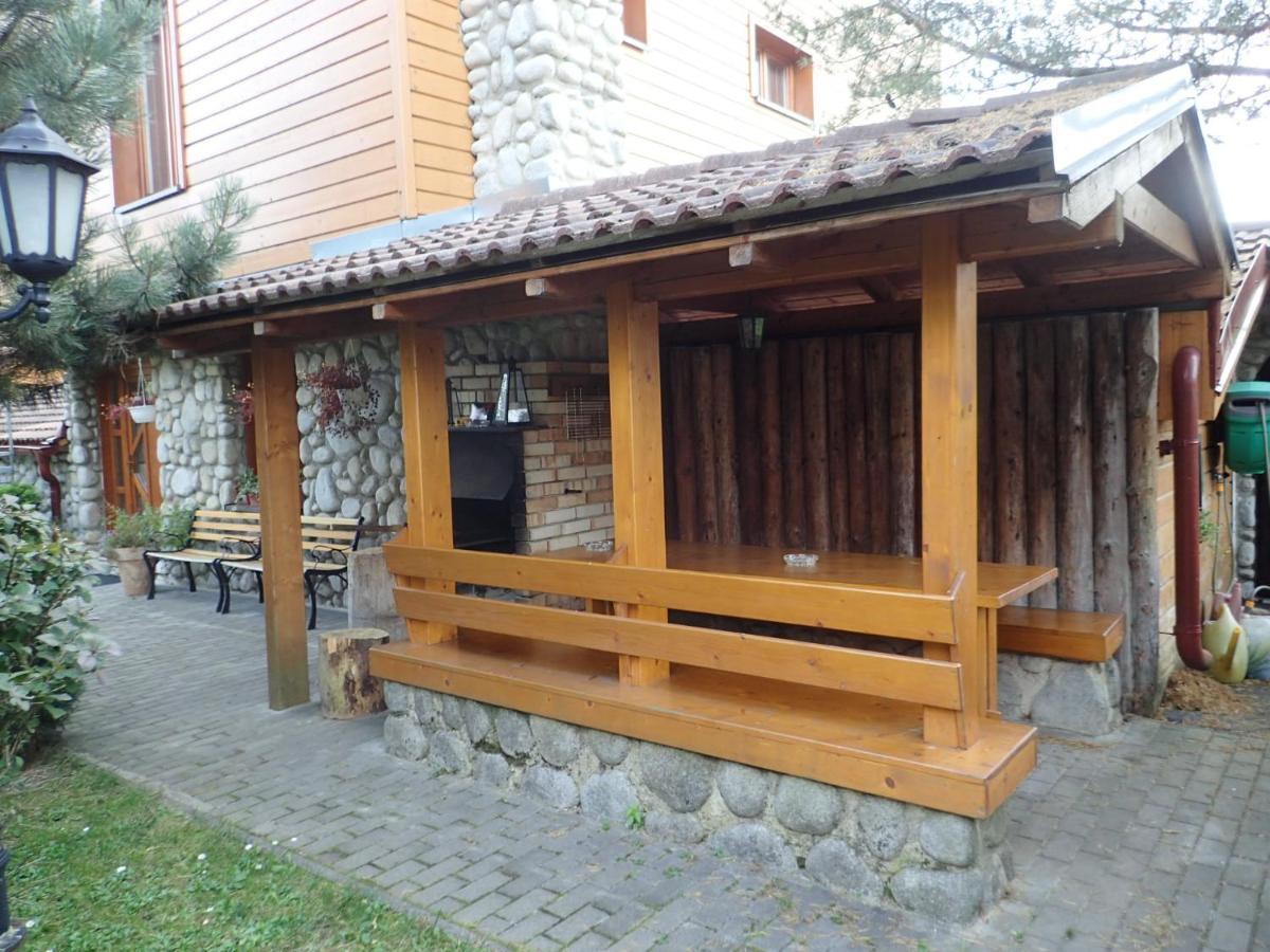 Family House - Apartmany Zuzana Stara Lesna Bagian luar foto