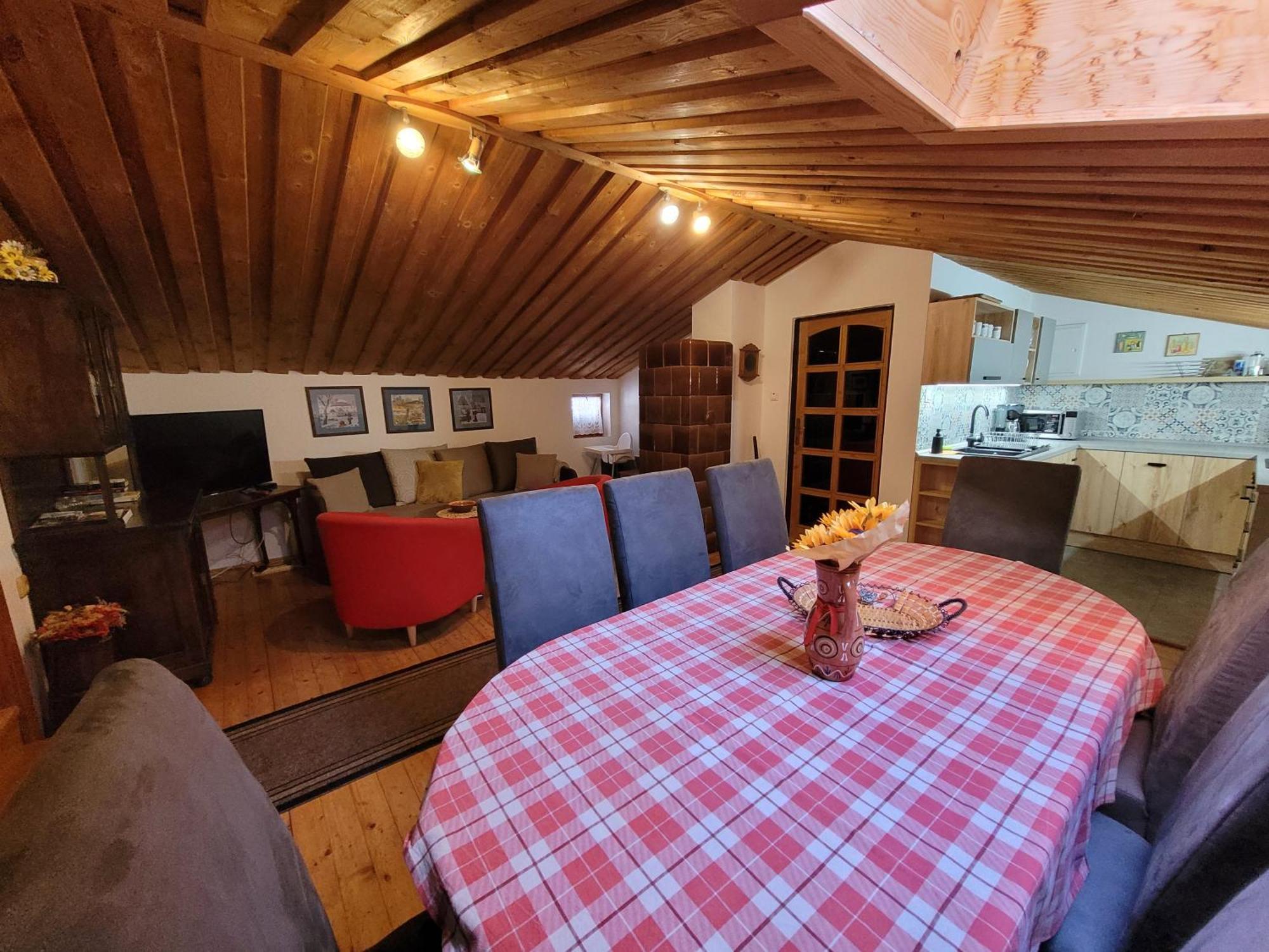 Family House - Apartmany Zuzana Stara Lesna Bagian luar foto