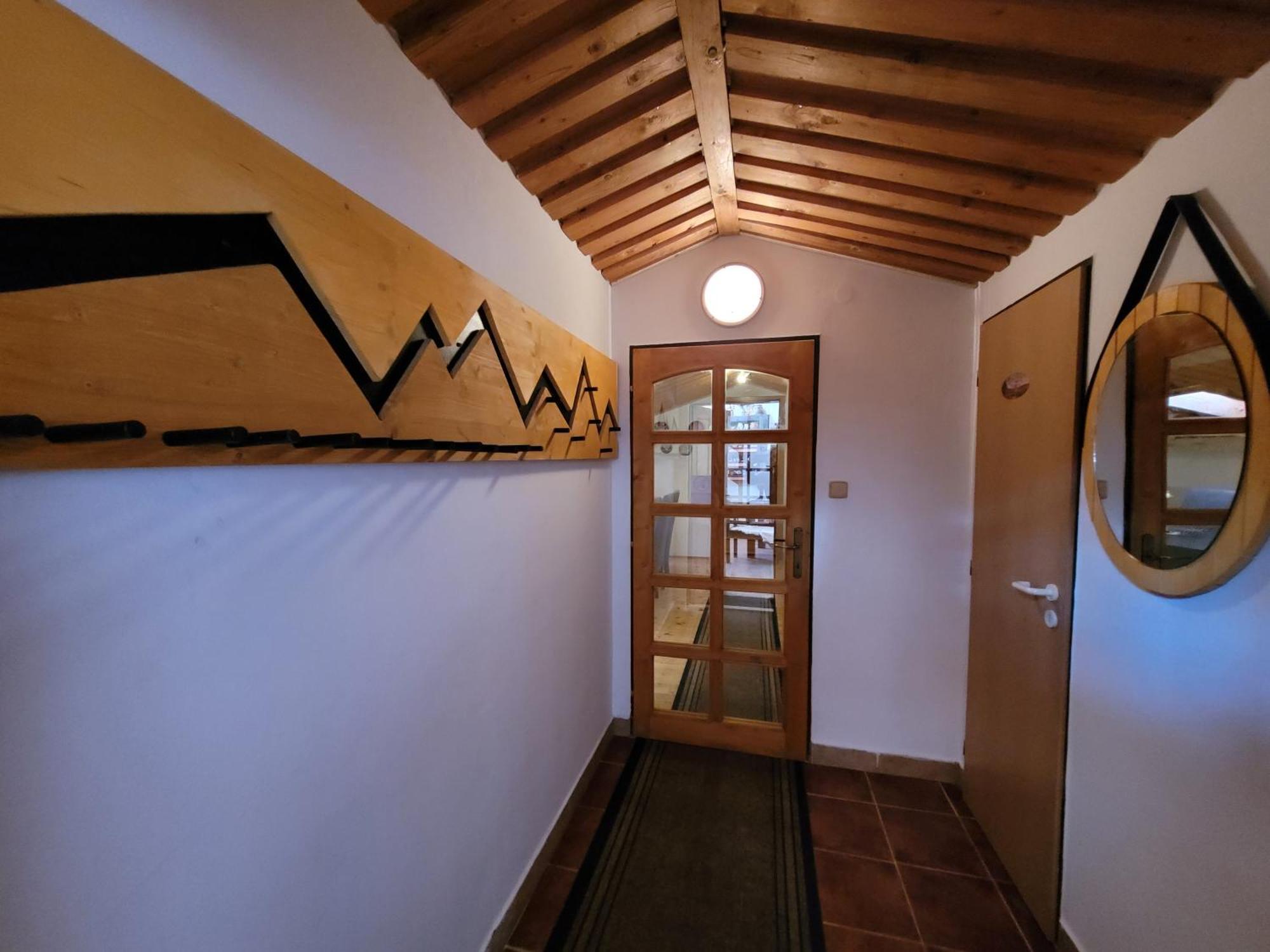 Family House - Apartmany Zuzana Stara Lesna Bagian luar foto