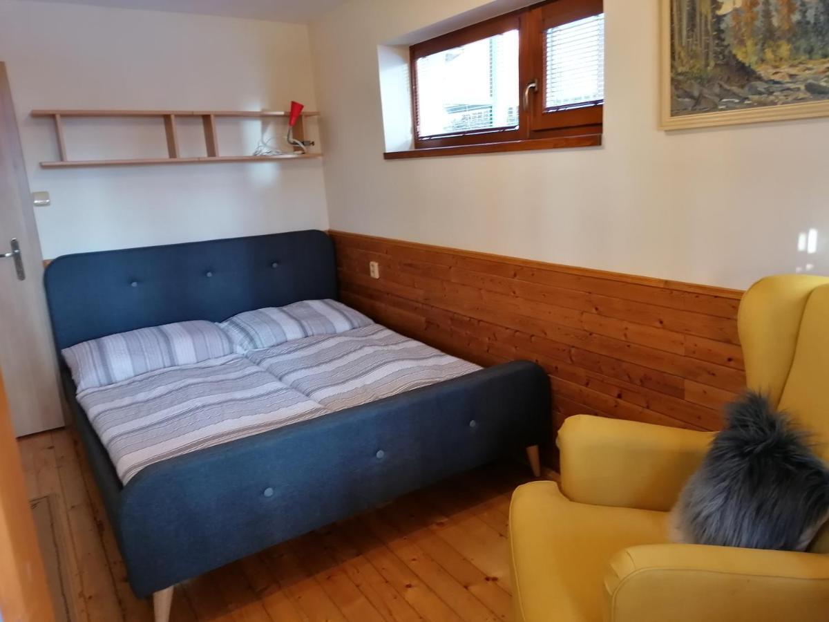 Family House - Apartmany Zuzana Stara Lesna Bagian luar foto
